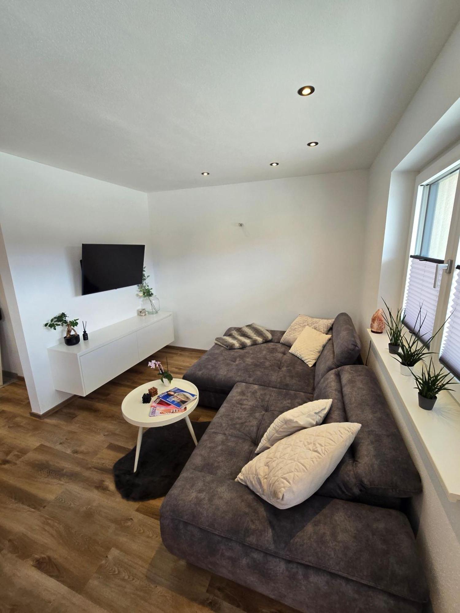 Anni Apartment Grobming Bagian luar foto