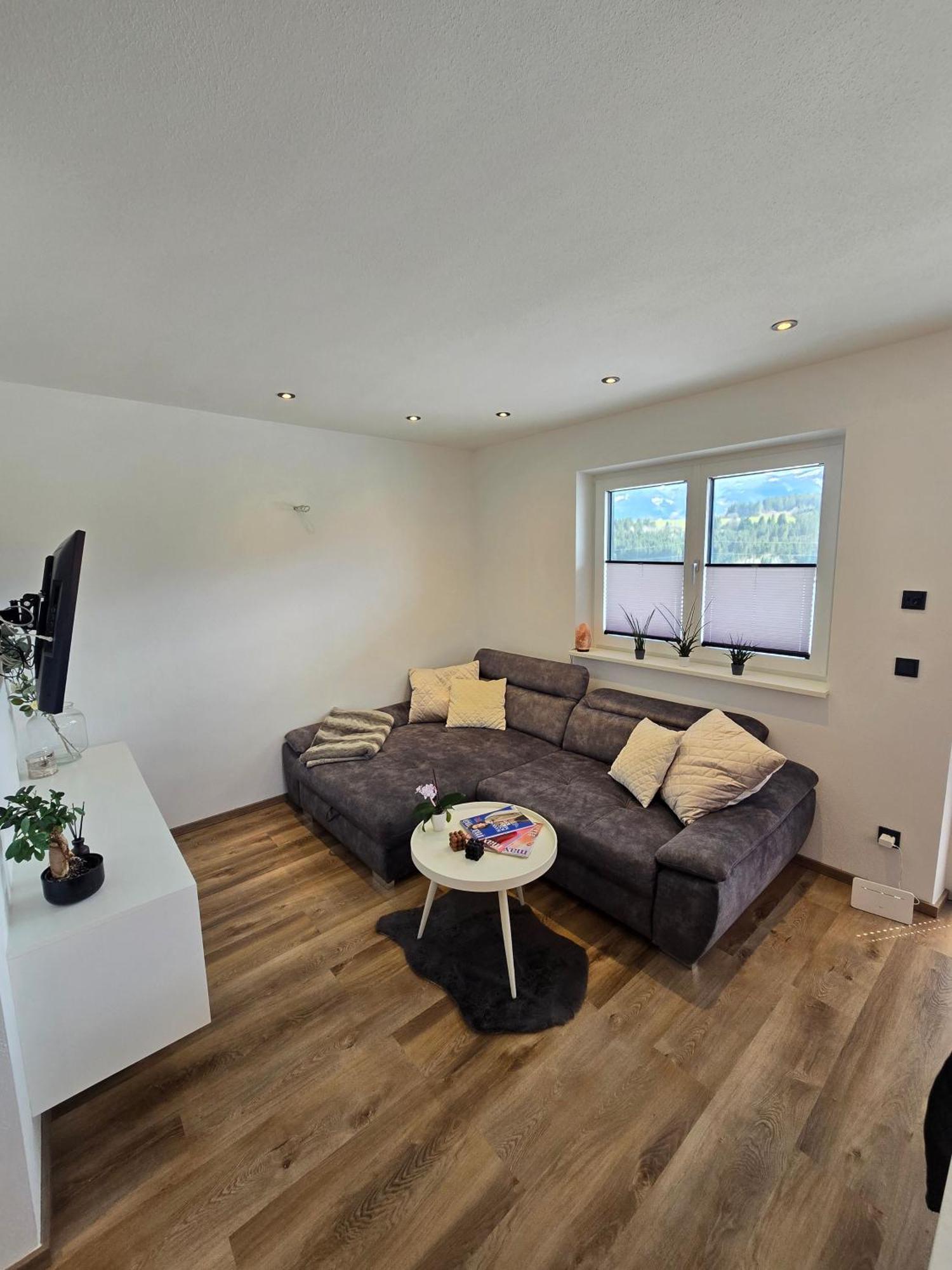 Anni Apartment Grobming Bagian luar foto